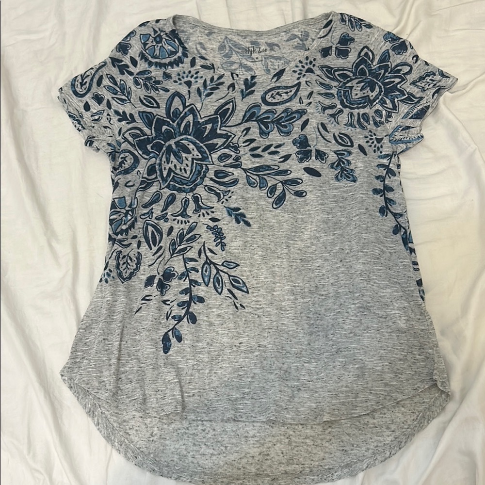 Style & Co. Gray Graphic Short Sleeve T-Shirt
